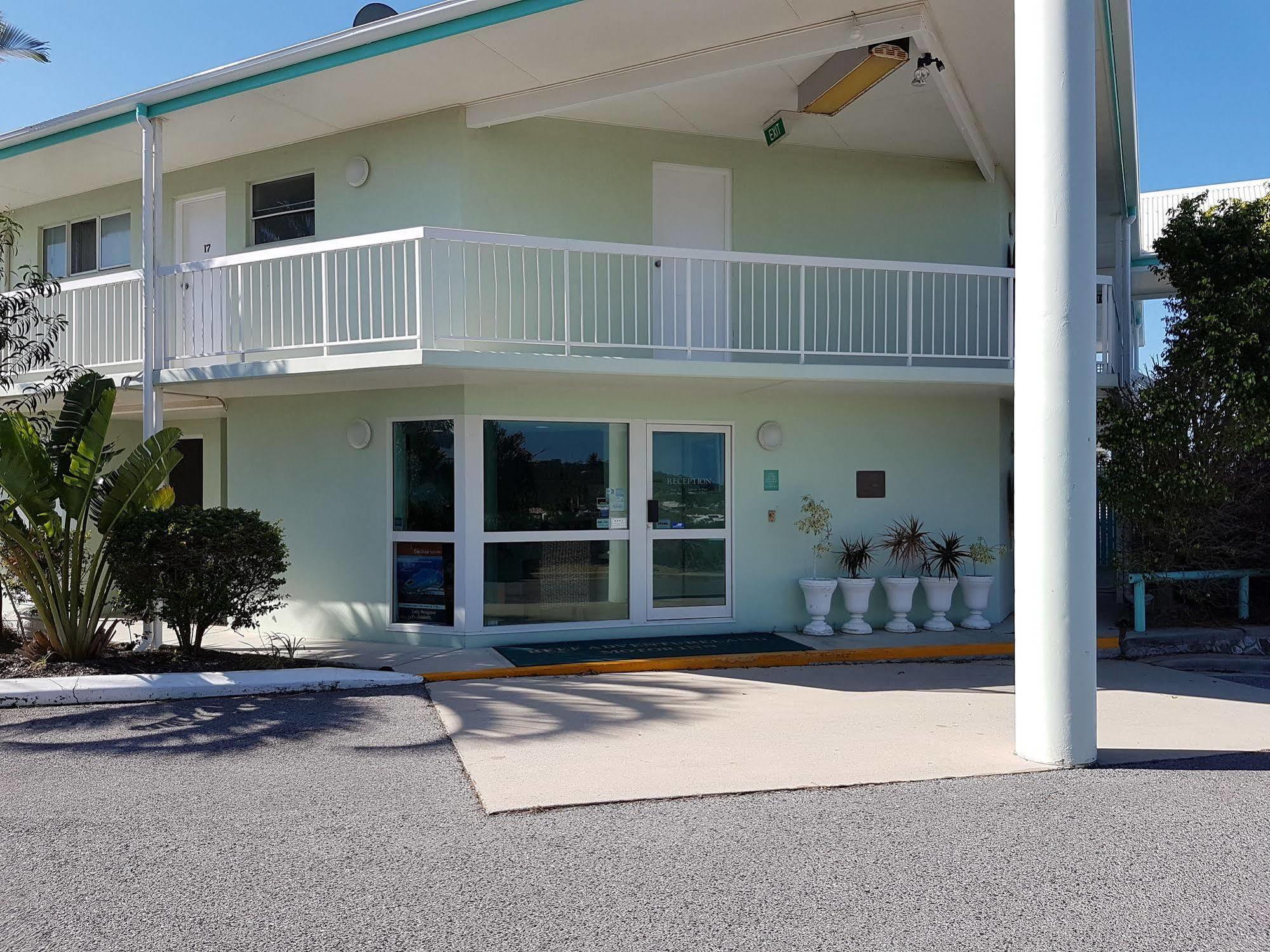 Reef Adventureland Motor Inn Tannum Sands Kültér fotó